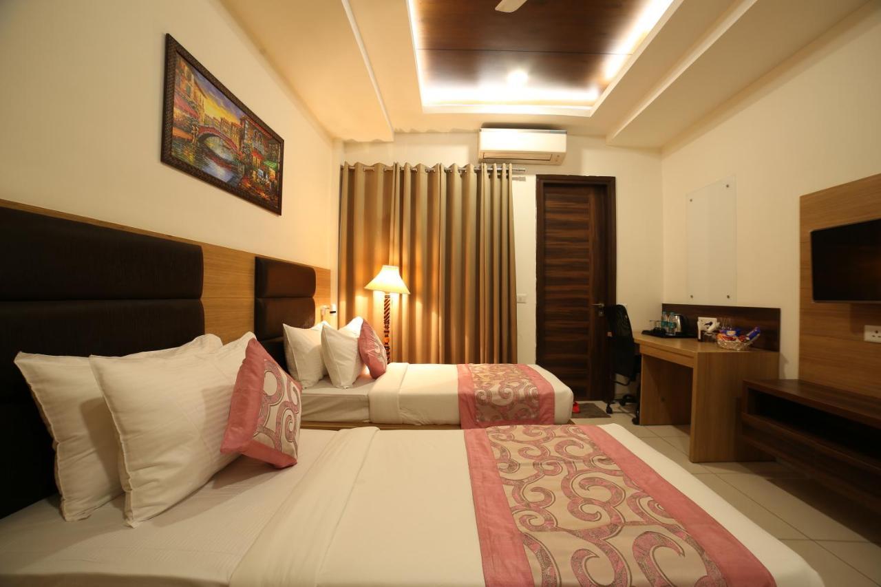 Hotel Grand Regency By Jmd Group Near Delhi Igi Airport Ню Делхи Екстериор снимка