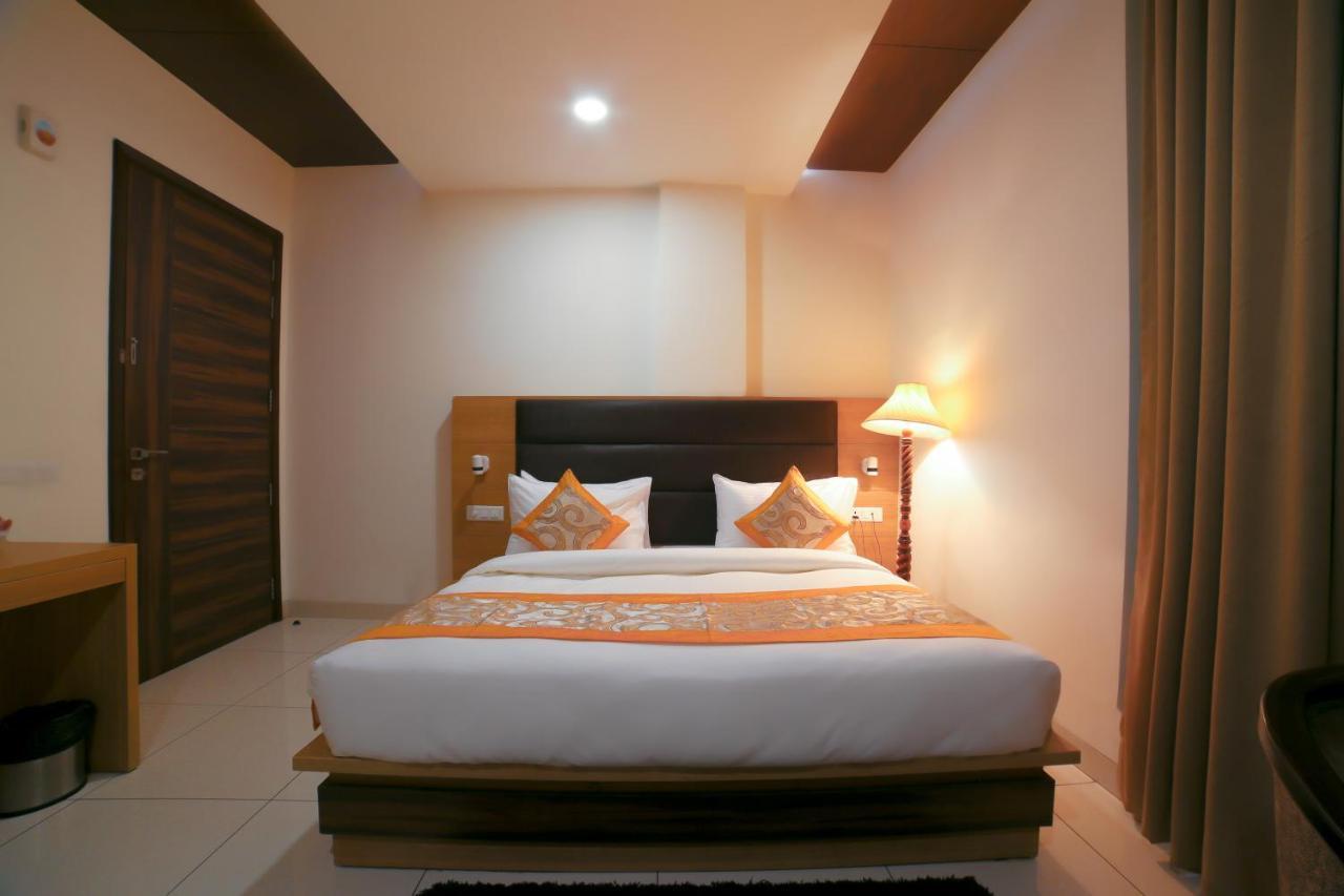 Hotel Grand Regency By Jmd Group Near Delhi Igi Airport Ню Делхи Екстериор снимка